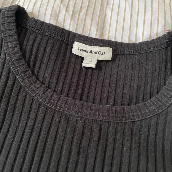 Black ribbed Frank & Oak shirt, stretchy - Picture 3 of 3